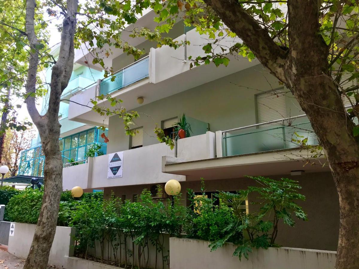 Battigia Rimini - Appartamenti Vacanze Exteriör bild