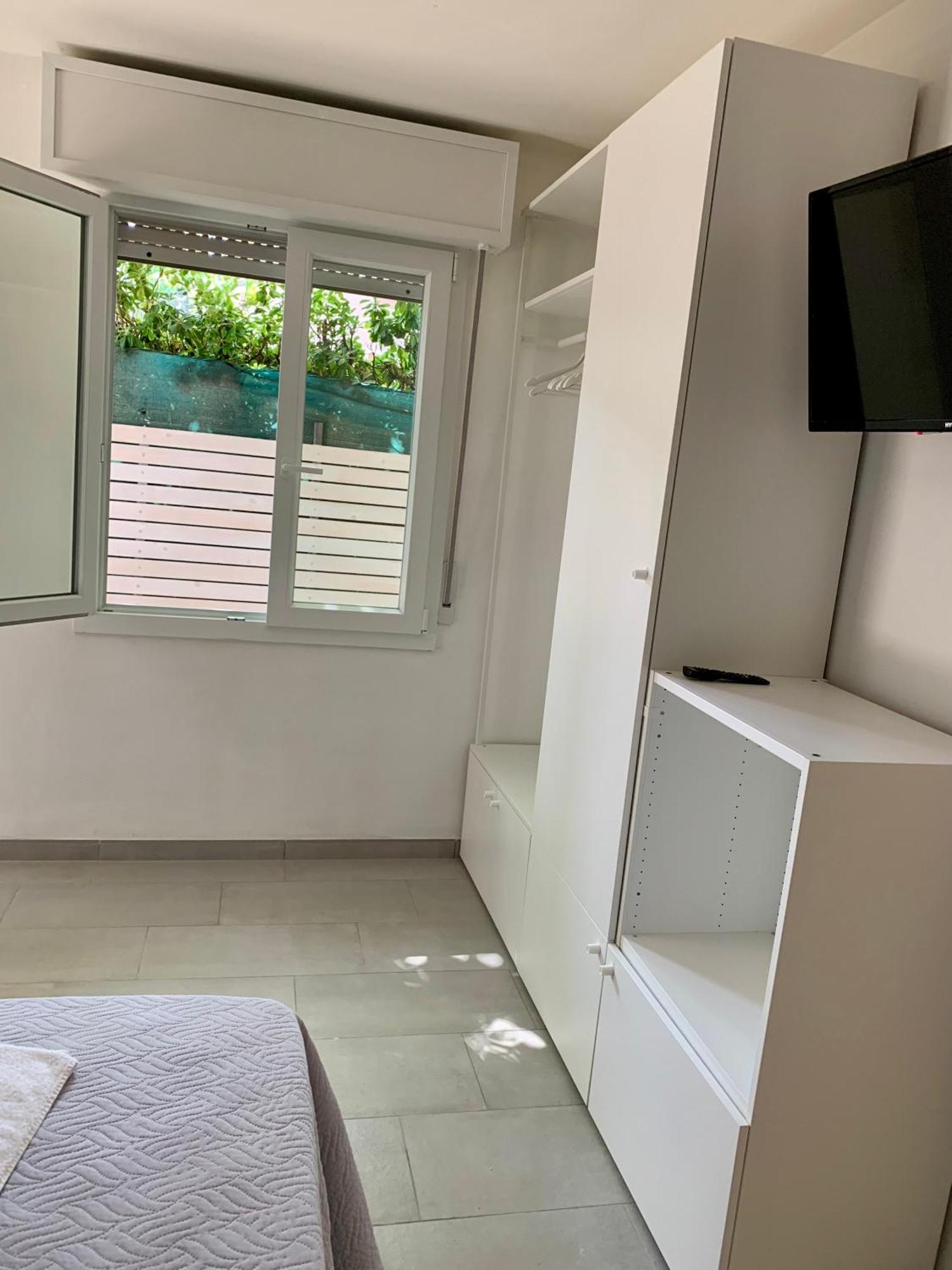 Battigia Rimini - Appartamenti Vacanze Exteriör bild
